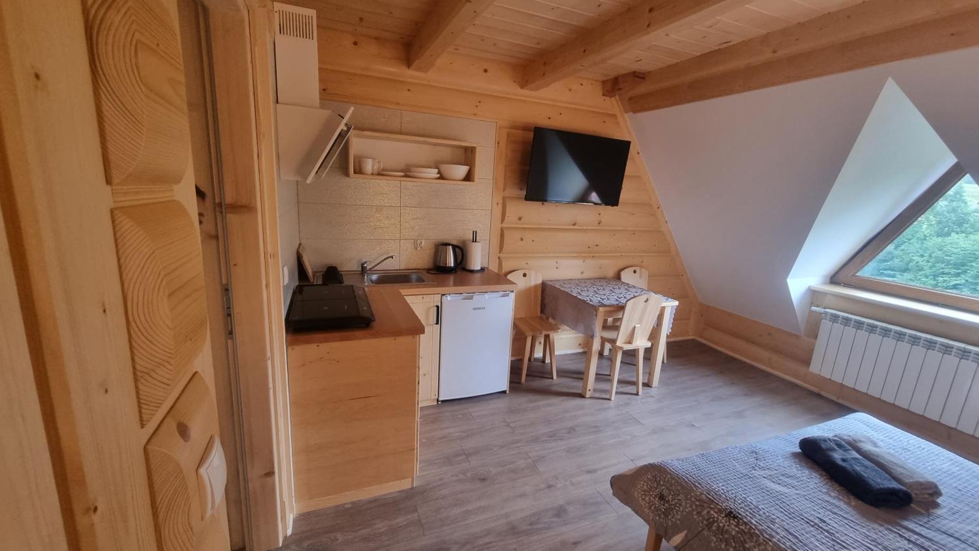 Pod Grusza Guest House Dzianisz Bagian luar foto