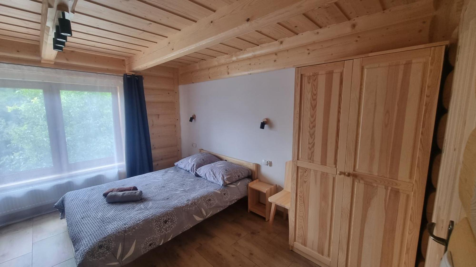 Pod Grusza Guest House Dzianisz Bagian luar foto