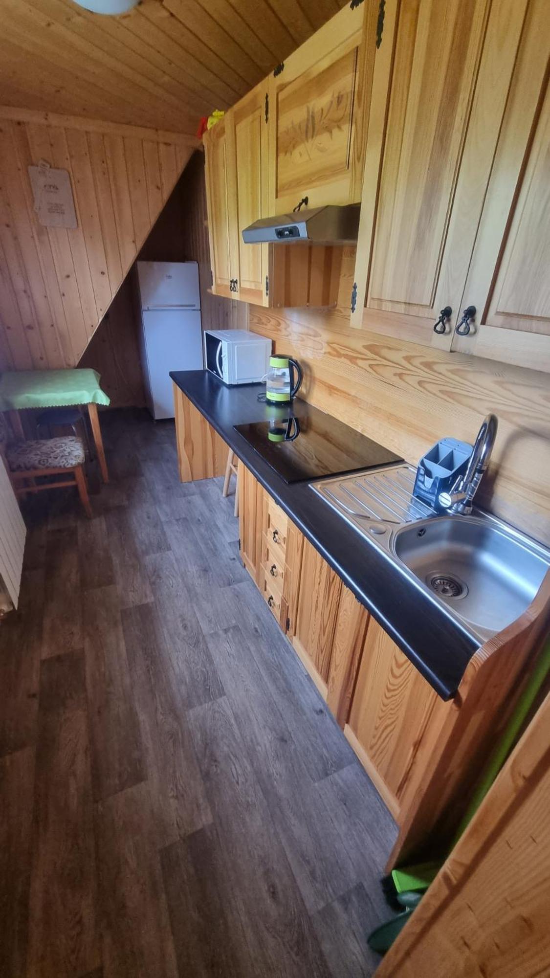 Pod Grusza Guest House Dzianisz Bagian luar foto