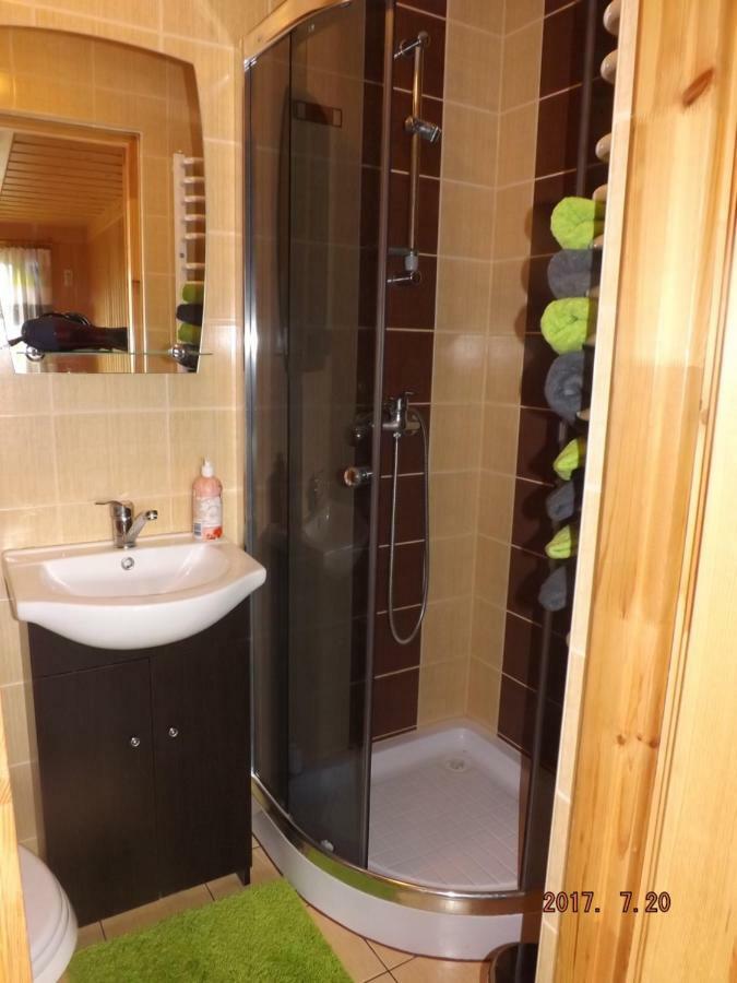 Pod Grusza Guest House Dzianisz Bagian luar foto